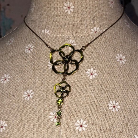 PILGRIM~Danish Design Nordic Flower Necklace - Picture 1 of 7